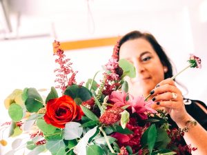 arranging bouquet